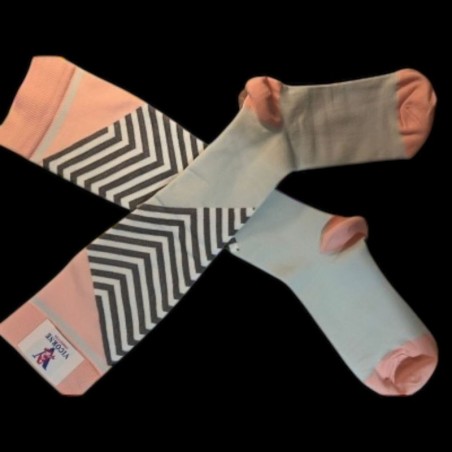 Posing Compression Socks | Vicorne Competitor