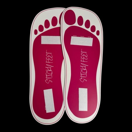 Sticky feet